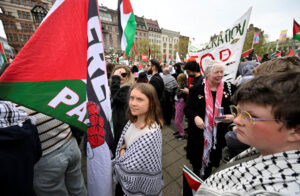 Greta Thunberget a „hét antiszemitájának” nevezte egy zsidó szervezet